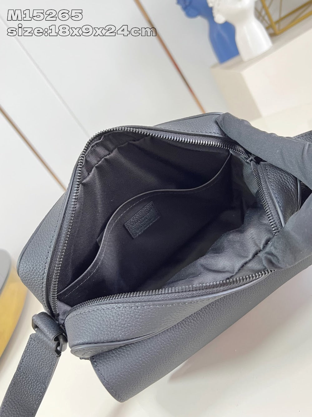 Dragons Bags ln Luxury Bag --97337