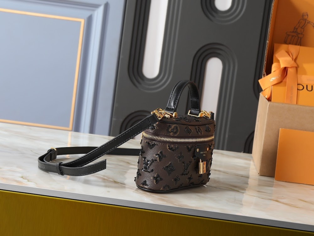 Dragons Bags ln Luxury Bag --77718