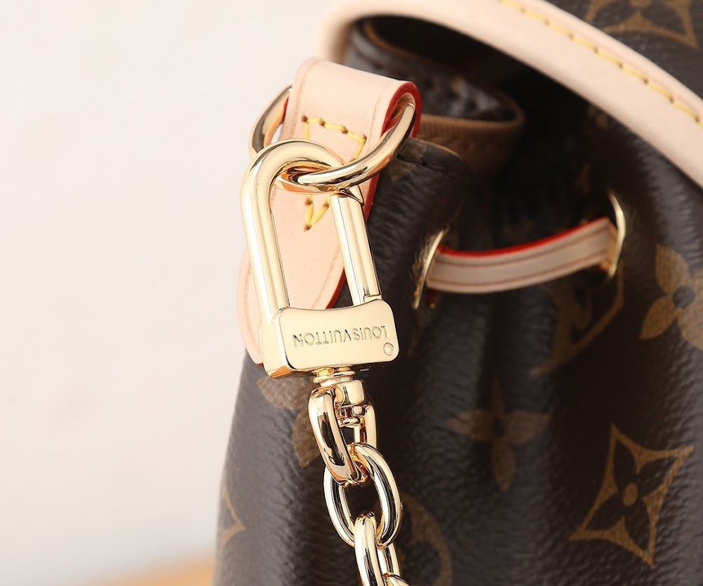 Dragons Bags ln Luxury Bag --97315