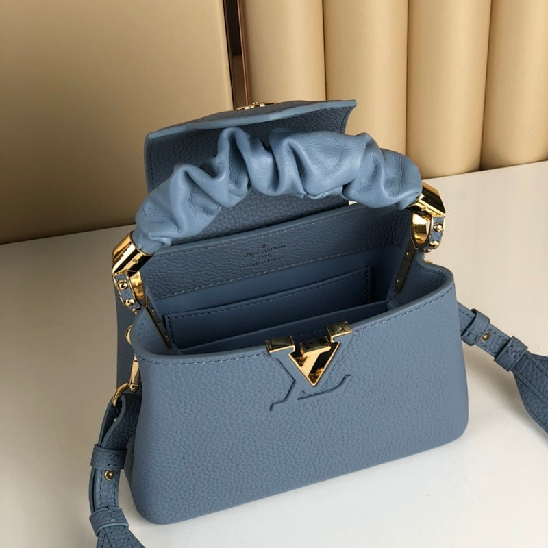 Dragons Bags ln Luxury Bag --60601