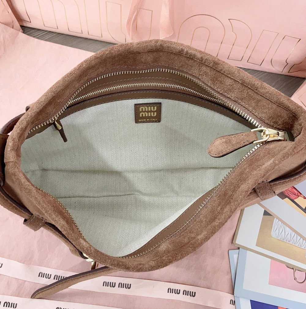 Dragons Bags Miun Miun Luxury Bag --122561