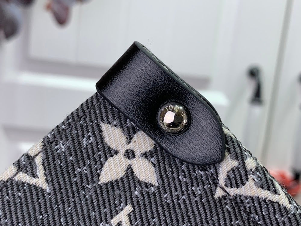 Dragons Bags ln Luxury Bag --96795