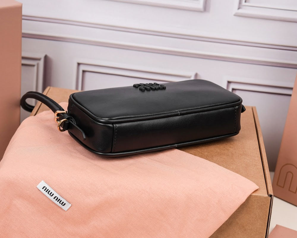 Dragons Bags Miun Miun Luxury Bag --122607