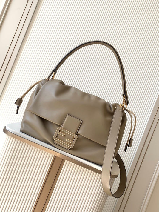 new-luxury-designer-bags-nm15035