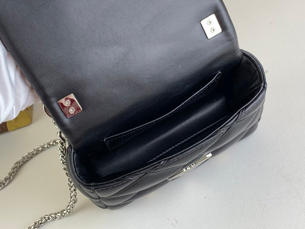 Dragons Bags ln Luxury Bag --57447