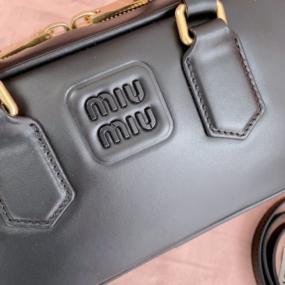 Dragons Bags Miun Miun Luxury Bag --123291