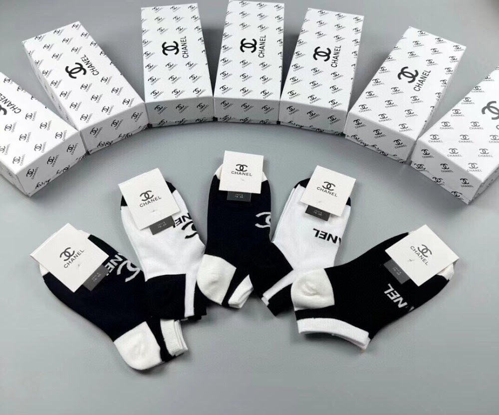 Dragons Bags Premium Luxury Socks --98140