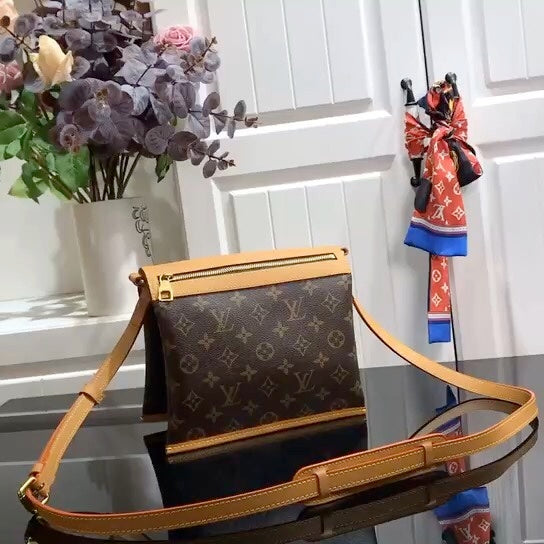 Dragons Bags ln Luxury Bag --59371