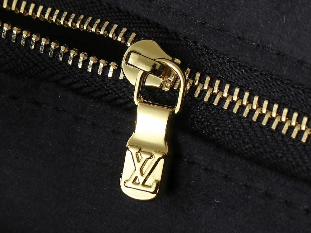 Dragons Bags ln Luxury Bag --76717