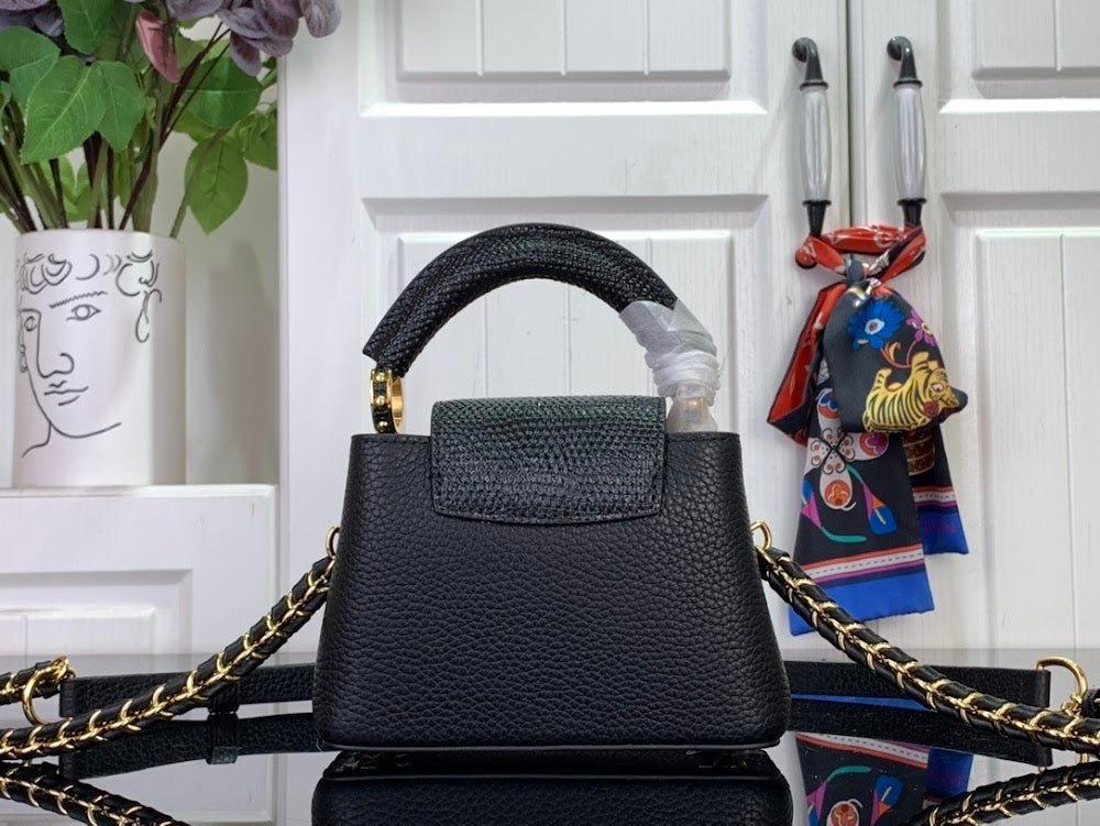 Dragons Bags ln Luxury Bag --97295