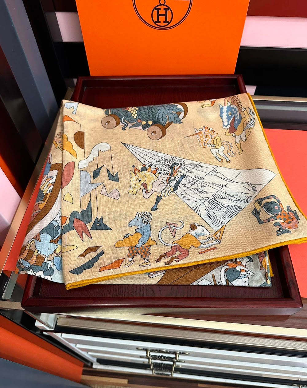 Dragons Bags Premium Designer Scarf --99349