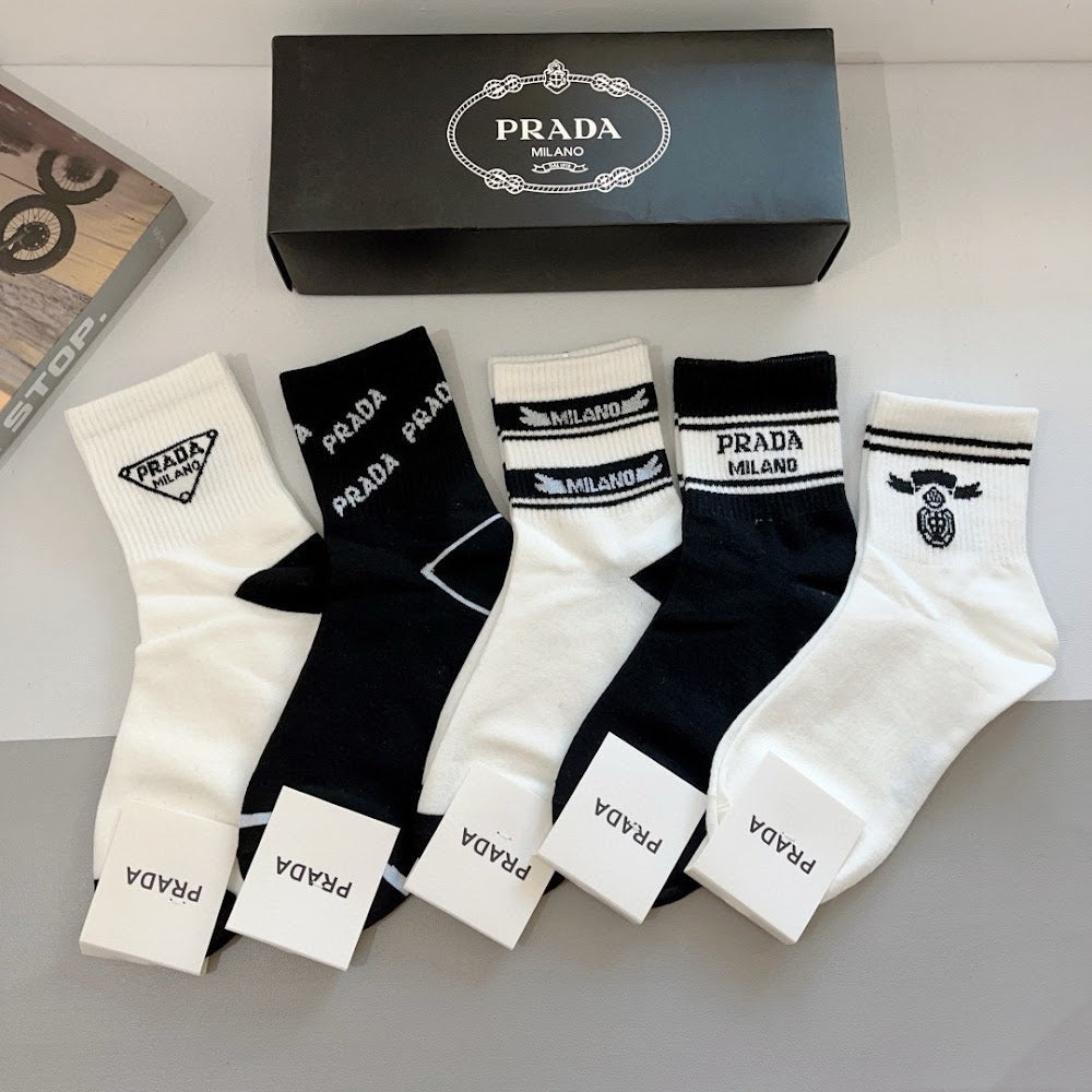 Dragons Bags Premium Luxury Socks --98125
