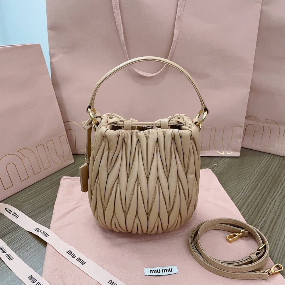 Dragons Bags Miun Miun Luxury Bag --122480