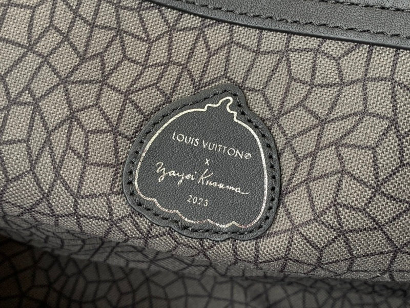 Dragons Bags ln Luxury Bag --61514