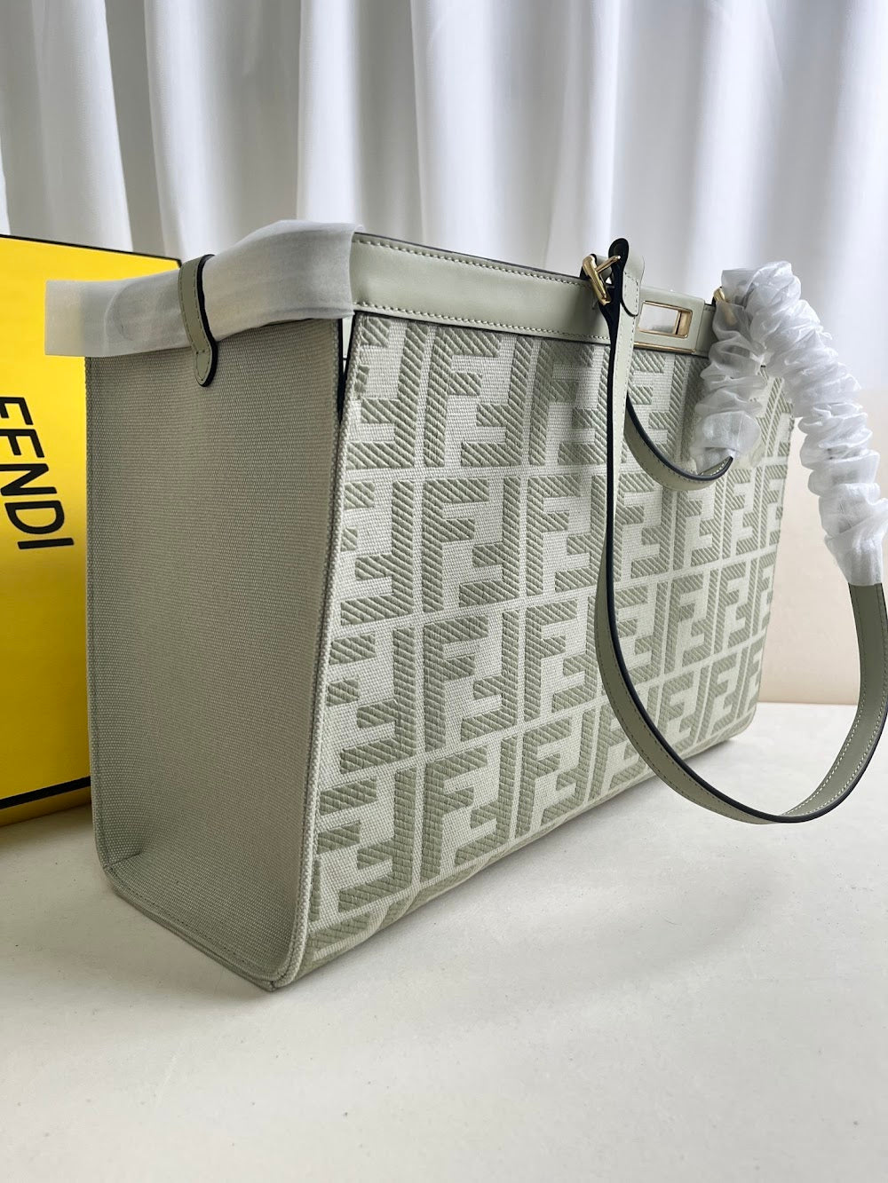 new-designer-premium-bags-nm15422