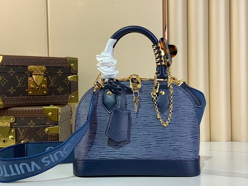 Dragons Bags ln Luxury Bag --62863