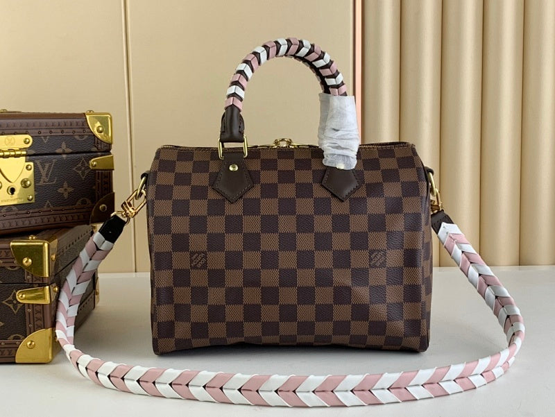 Dragons Bags ln Luxury Bag --61564