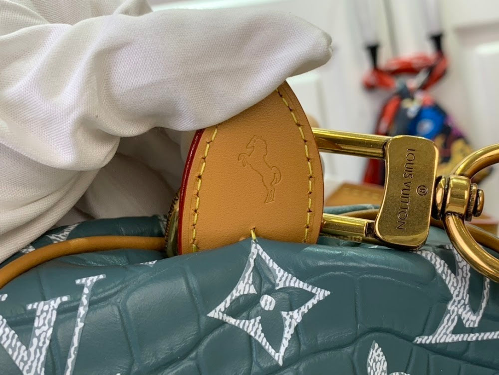 Dragons Bags ln Luxury Bag --97144