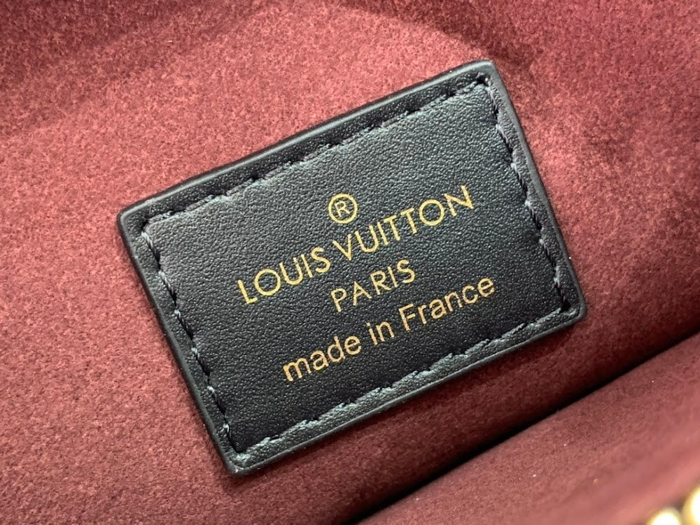 Dragons Bags ln Luxury Bag --58867