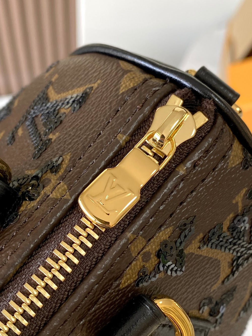 Dragons Bags ln Luxury Bag --97410