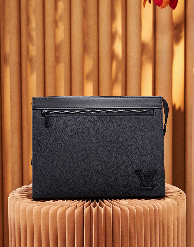 Dragons Bags ln Luxury Bag --71071