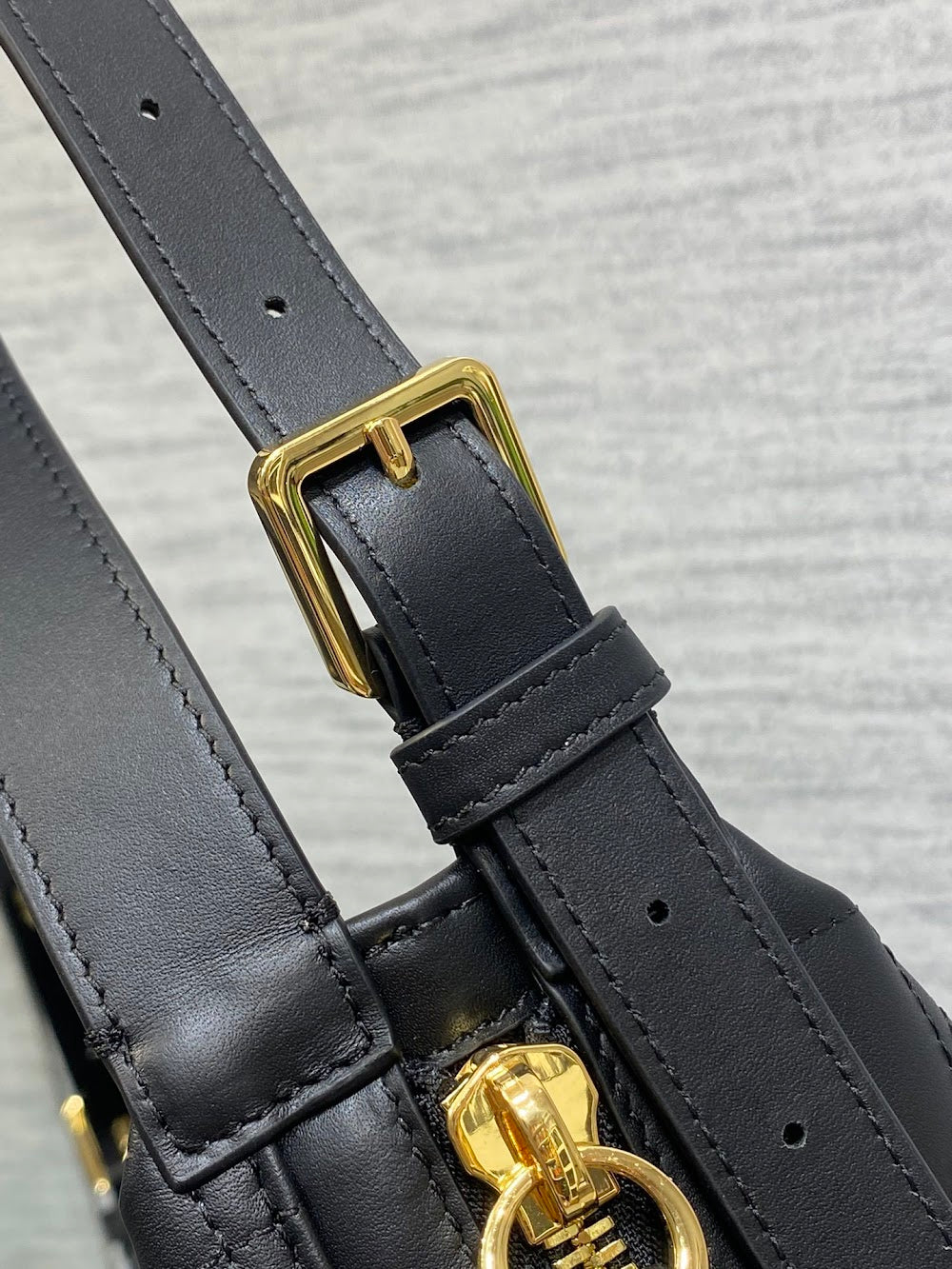Dragons BagsDiorn Luxury Bag --116141