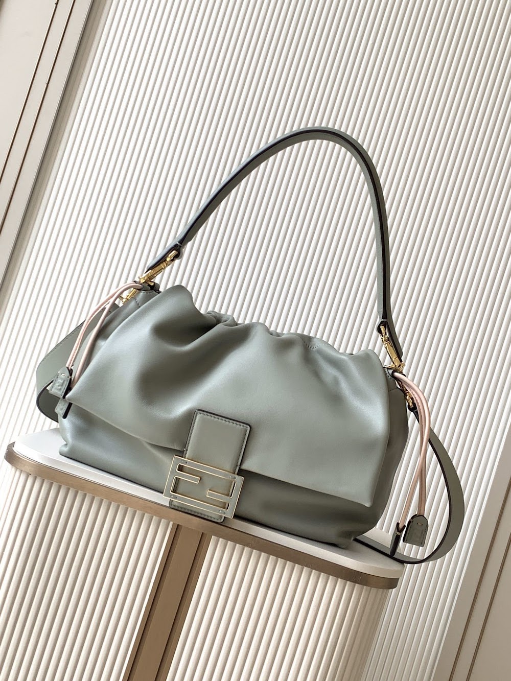 new-designer-premium-bags-nm15034
