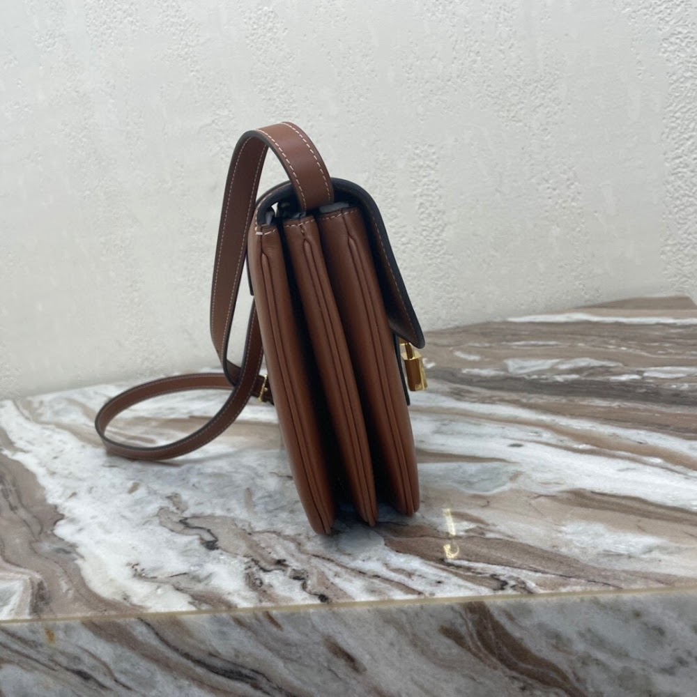 new-luxury-designer-bags-nm17073