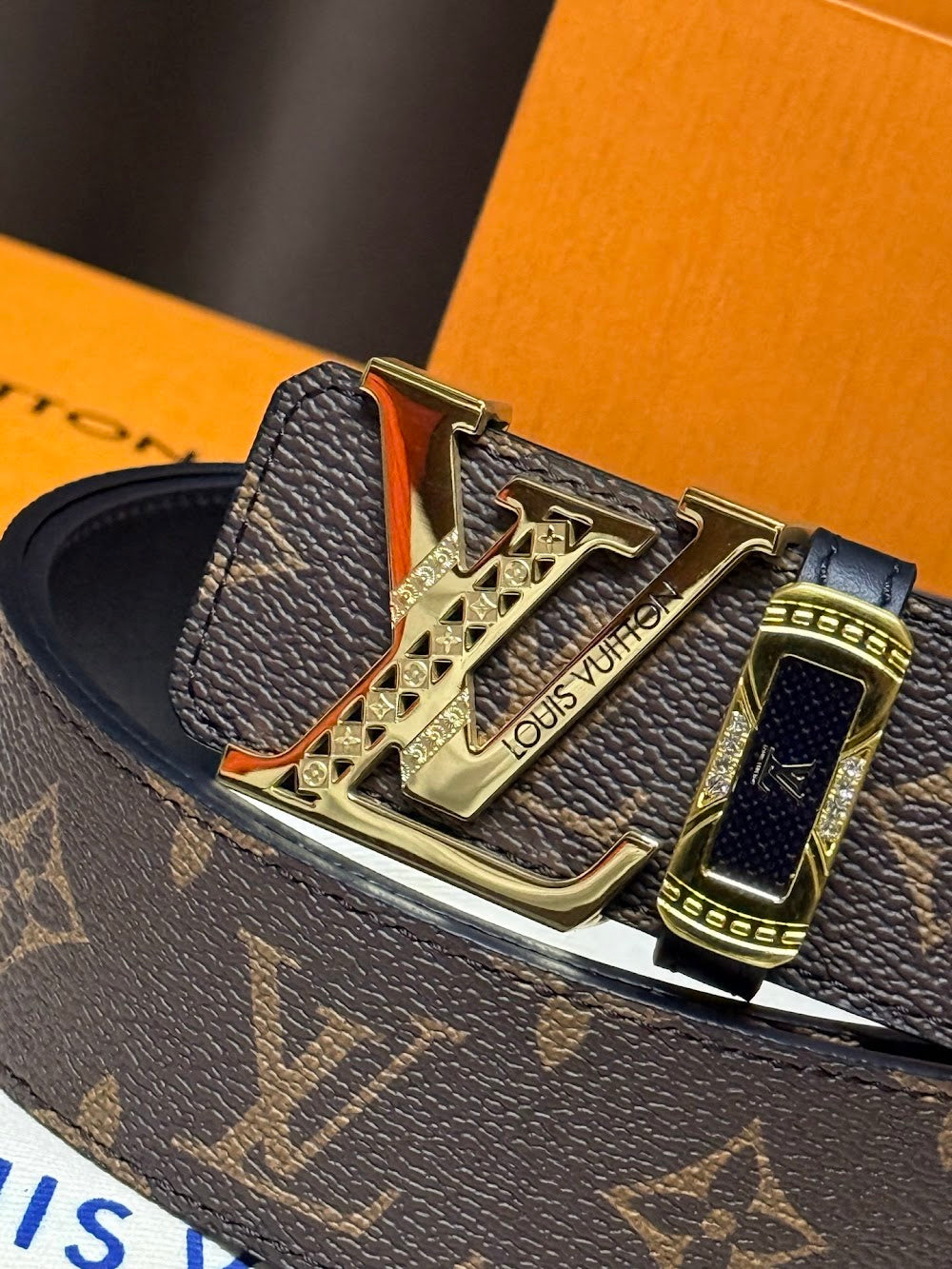 Dragons Bags ln Luxury Belt --101031