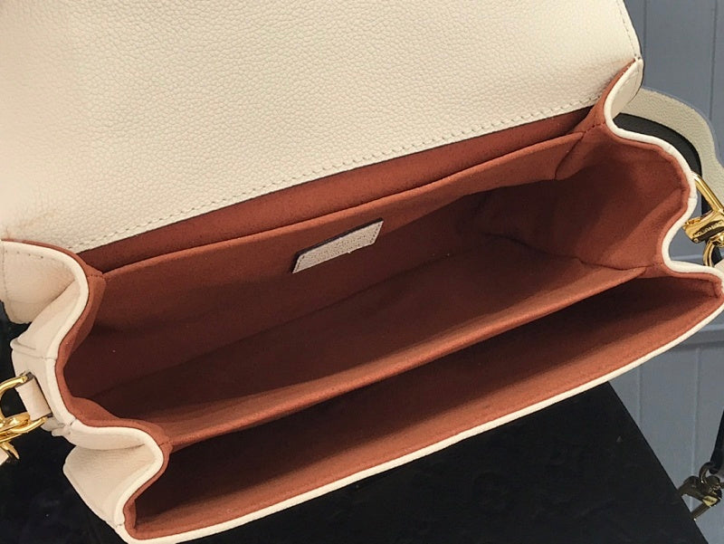 Dragons Bags ln Luxury Bag --59654
