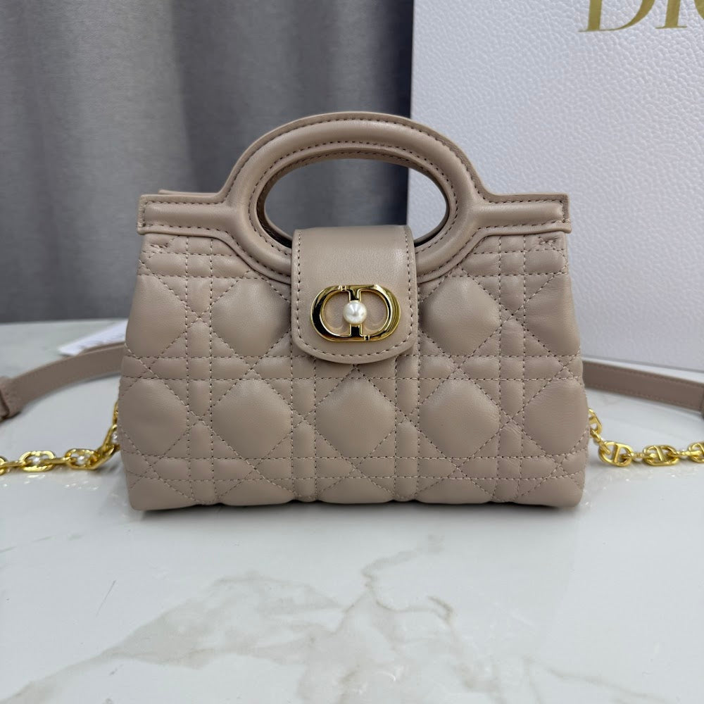 Dragons BagsDiorn Luxury Bag --115642