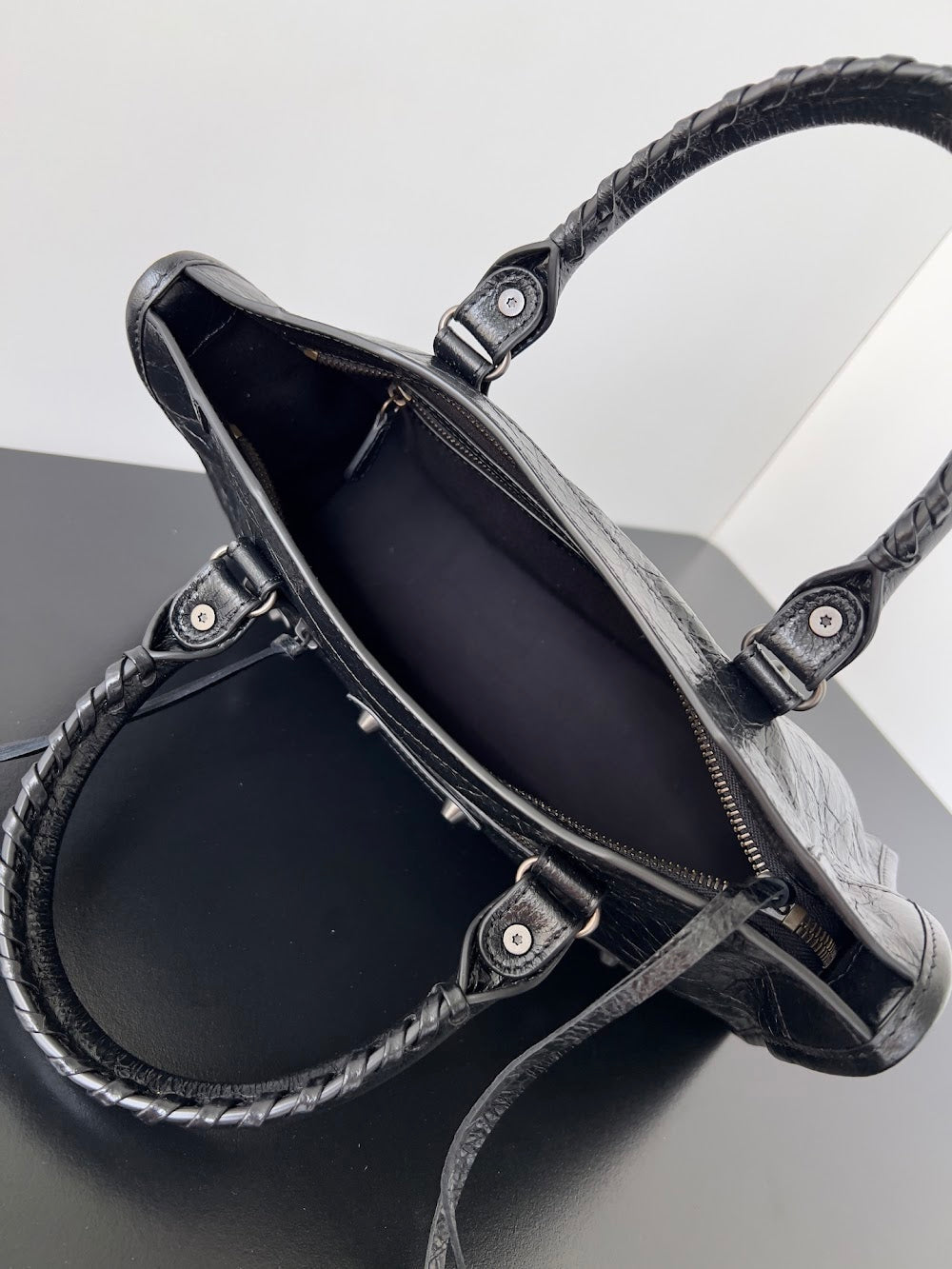 Dragons Bags Balenciaga Luxury Bag --110639