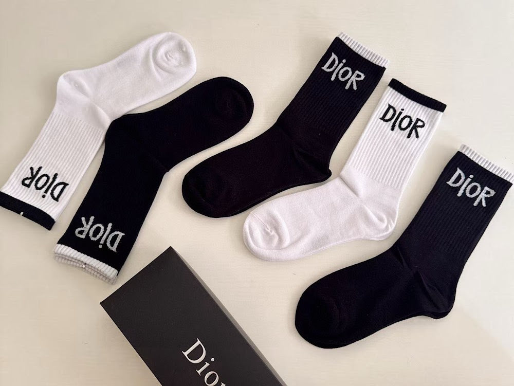 Dragons Bags Premium Luxury Socks --98606