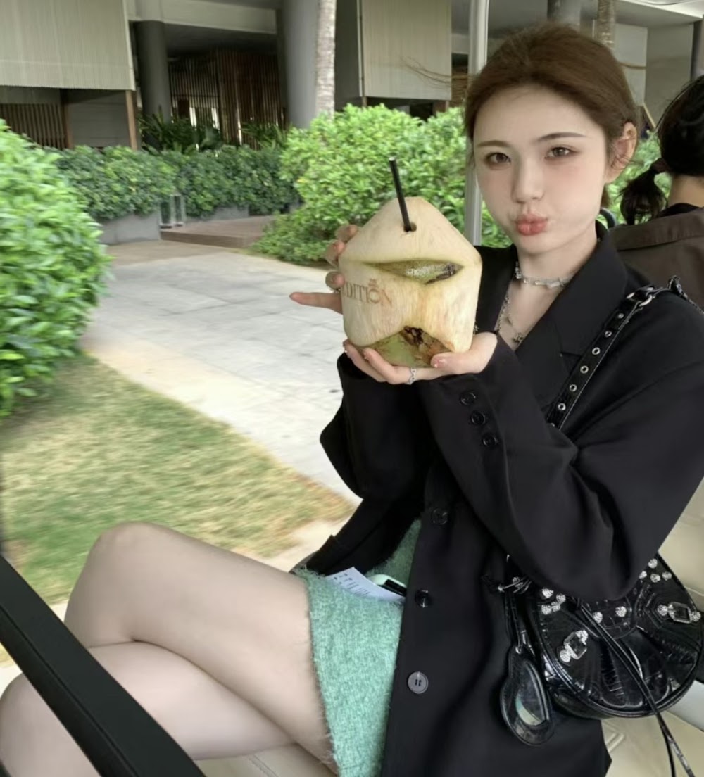 Dragons Bags Balenciaga Luxury Bag --111165