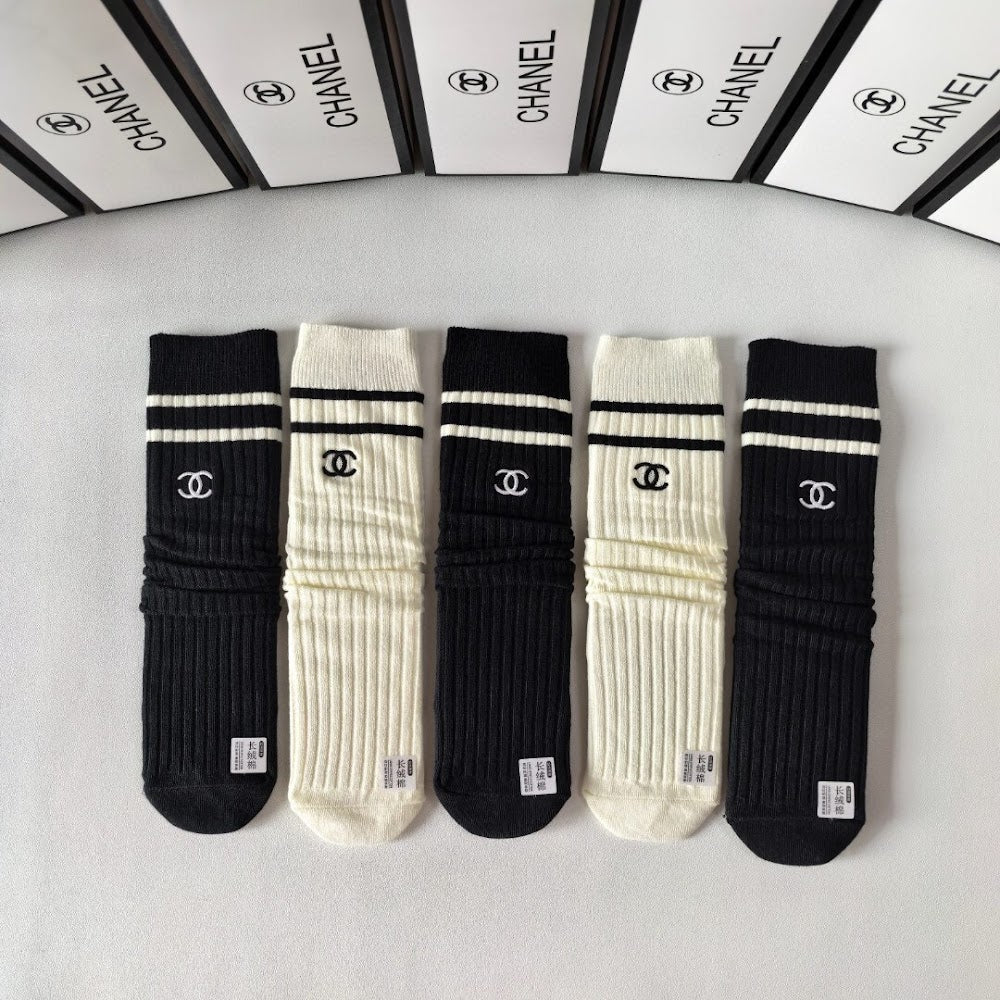 Dragons Bags Premium Luxury Socks --98008