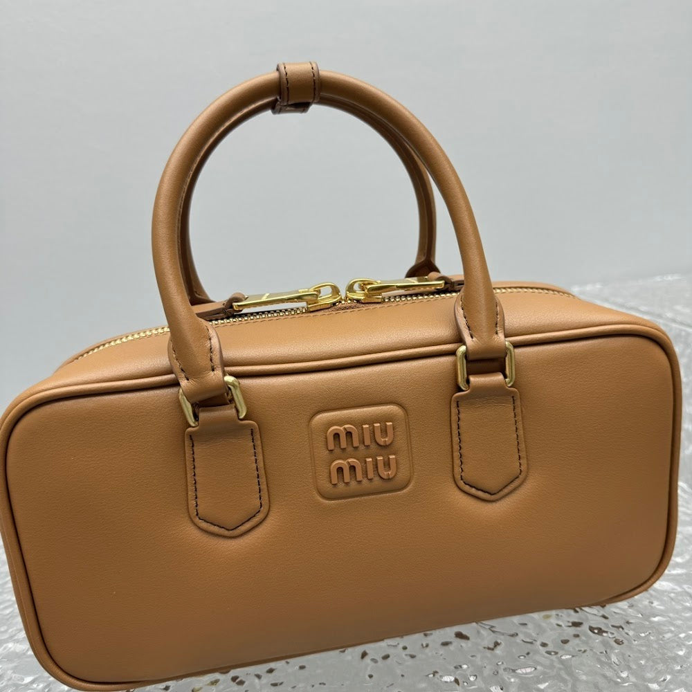 Dragons Bags Miun Miun Luxury Bag --123460