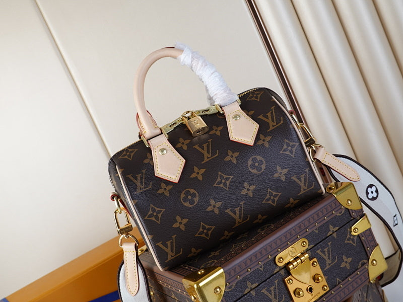 Dragons Bags ln Luxury Bag --60439