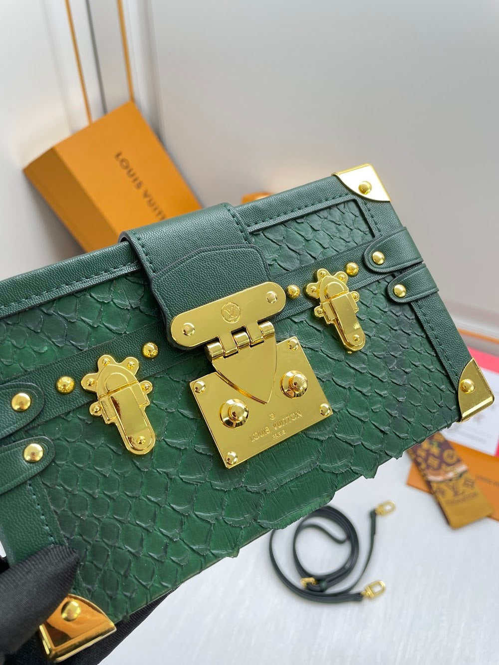 Dragons Bags ln Luxury Bag --77776