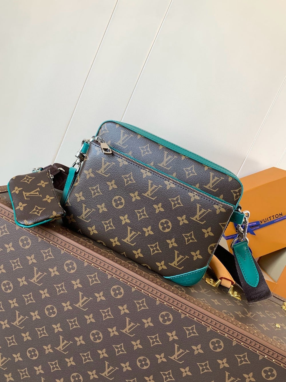 Dragons Bags ln Luxury Bag --71111