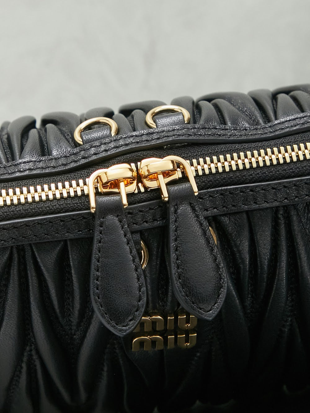 Dragons Bags Miun Miun Luxury Bag --123167