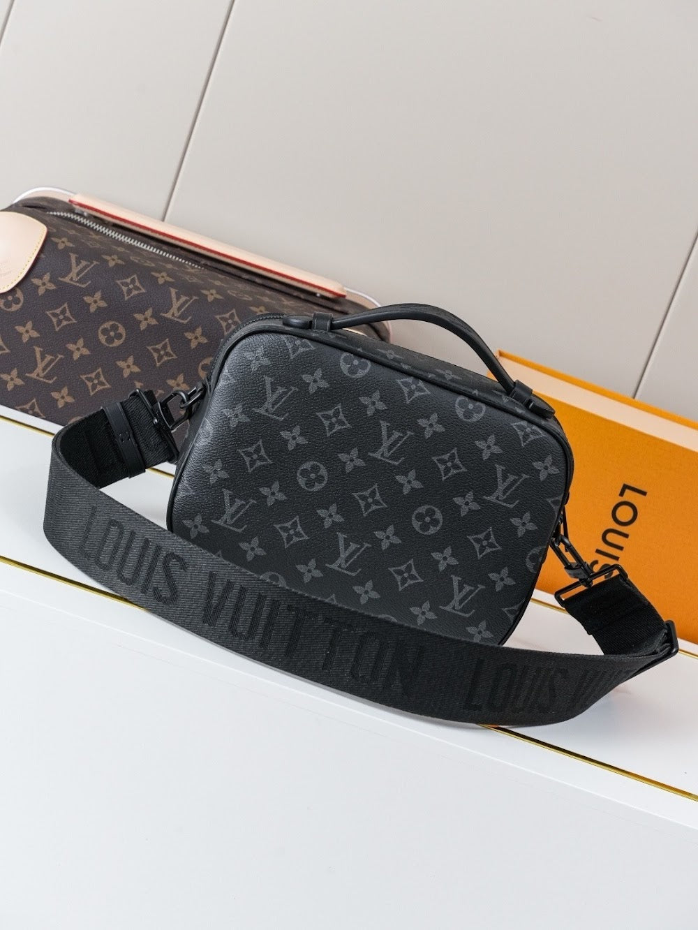 Dragons Bags ln Luxury Bag --71584