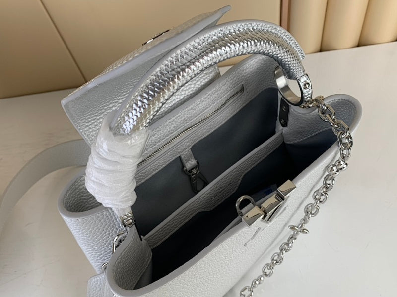 Dragons Bags ln Luxury Bag --67185