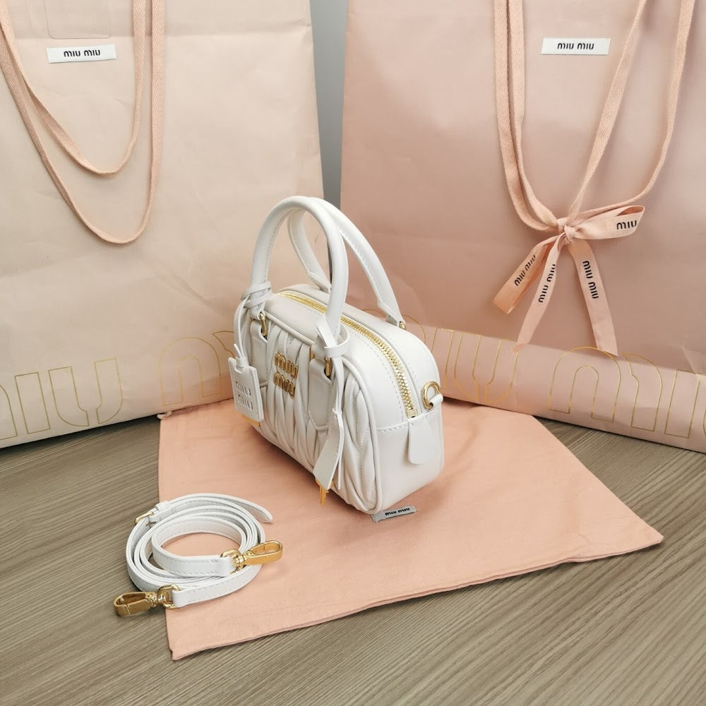Dragons Bags Miun Miun Luxury Bag --122310