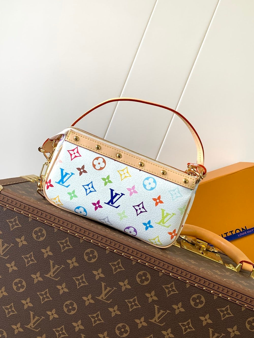 Dragons Bags ln Luxury Bag --81672