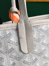 new-luxury-designer-bags-nm8027