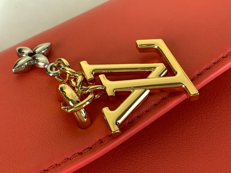 Dragons Bags ln Luxury Bag --69736