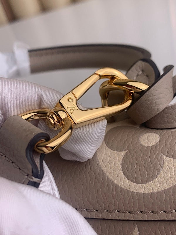 Dragons Bags LV Luxury Bag --55940
