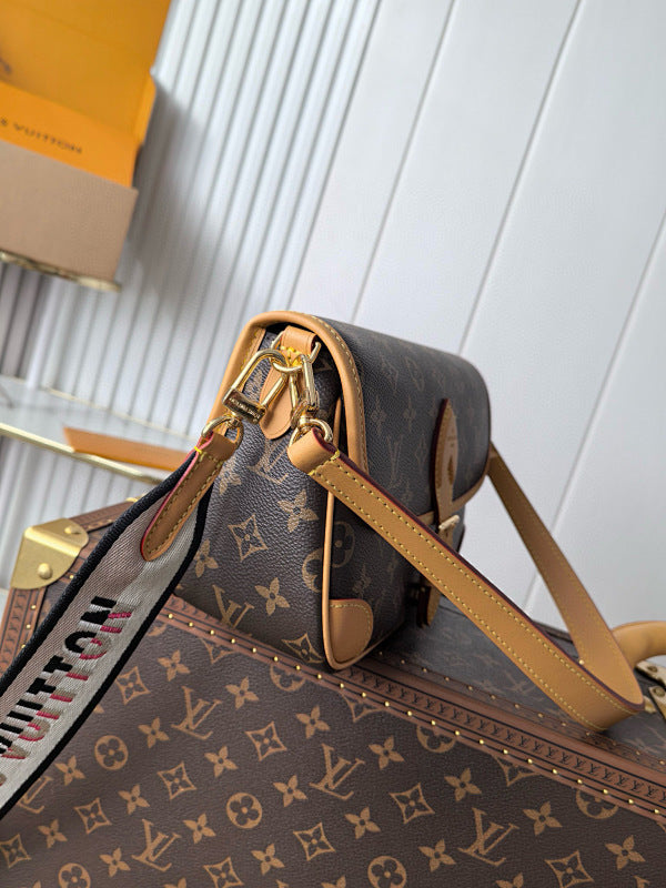 Dragons Bags ln Luxury Bag --81553