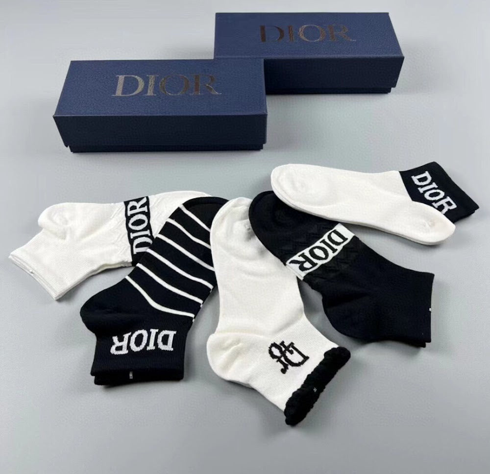 Dragons Bags Premium Luxury Socks --98151
