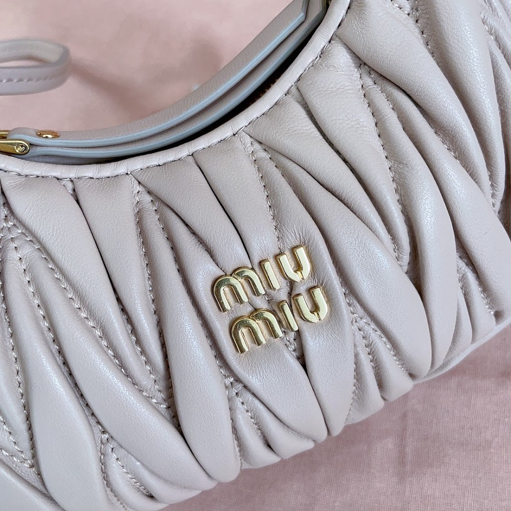 Dragons Bags Miun Miun Luxury Bag --122652